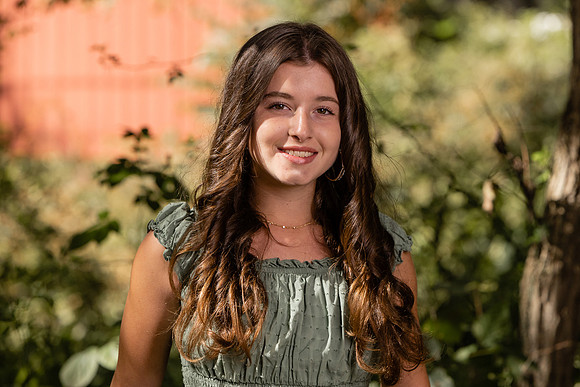 2022_10-Lena-1758