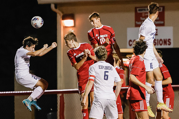 2022_09-HHS Soccer-8461
