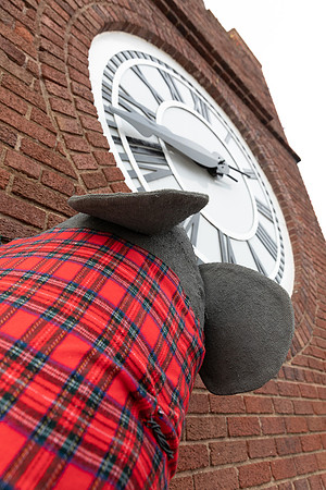 2019_11-Clock Tower Mouse-6746