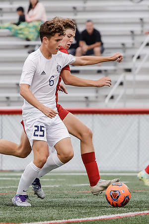 2022_09-HHS Soccer-7127