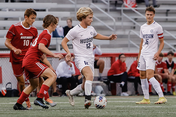 2022_09-HHS Soccer-7842
