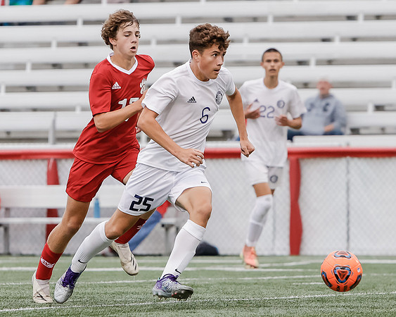 2022_09-HHS Soccer-7125