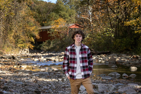 2022_10-Ethan-4782-Edit-2