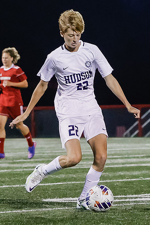 2022_09-HHS Soccer-8325