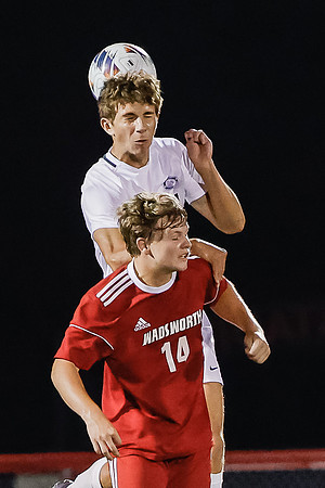 2022_09-HHS Soccer-8359