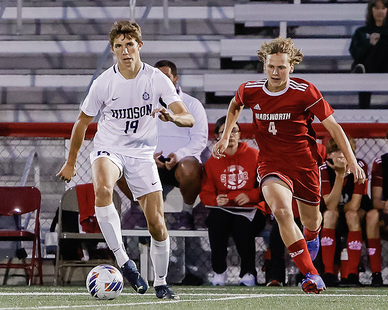 2022_09-HHS Soccer-8152