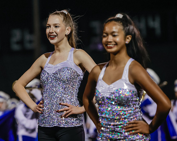2021_10-HHS football-5945
