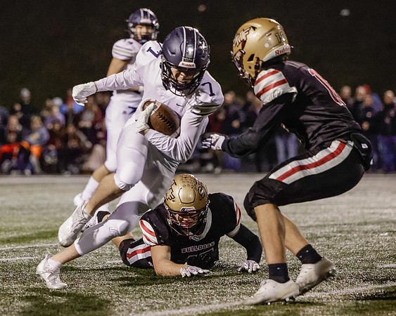 2021_10-HHS football-6358