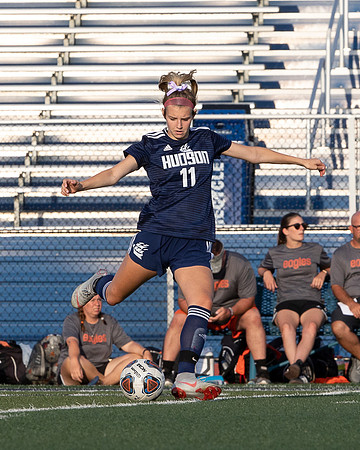 2019_08-HHS Girls Soccer-6418