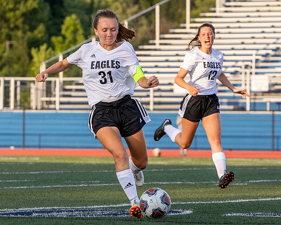 2019_08-HHS Girls Soccer-6495