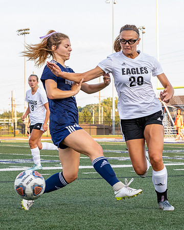 2019_08-HHS Girls Soccer-6539