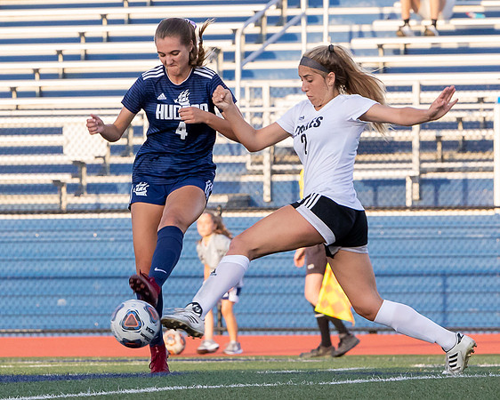 2019_08-HHS Girls Soccer-6546