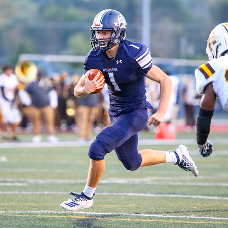 2019_09-HHS Football-9719