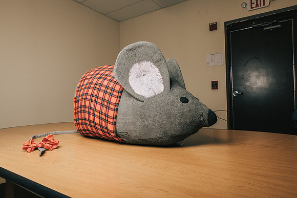 2019_11-Clock Tower Mouse-6663