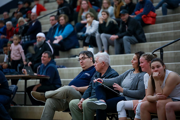 2019_12-HHS Girls Basketball-1492