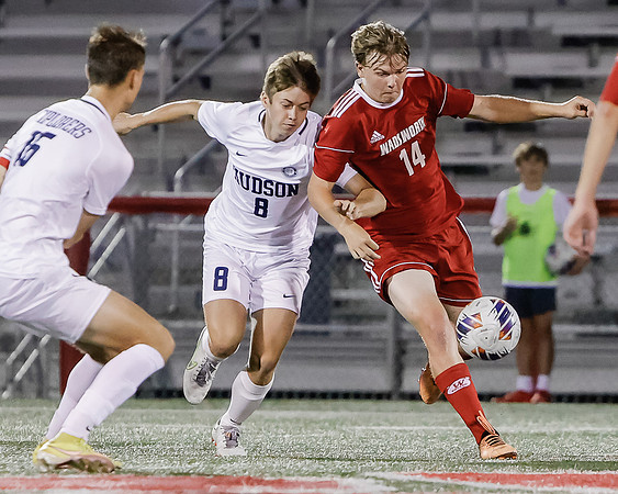 2022_09-HHS Soccer-8296