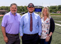 2020_06-Spring Senior Day-9619