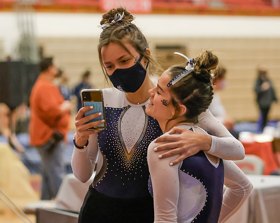 2021_02-HHS Gymnastics-0284