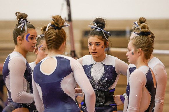 2021_02-HHS Gymnastics-1301