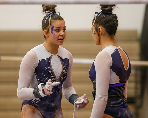2021_02-HHS Gymnastics-1688