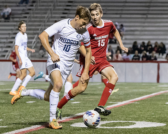 2022_09-HHS Soccer-8781