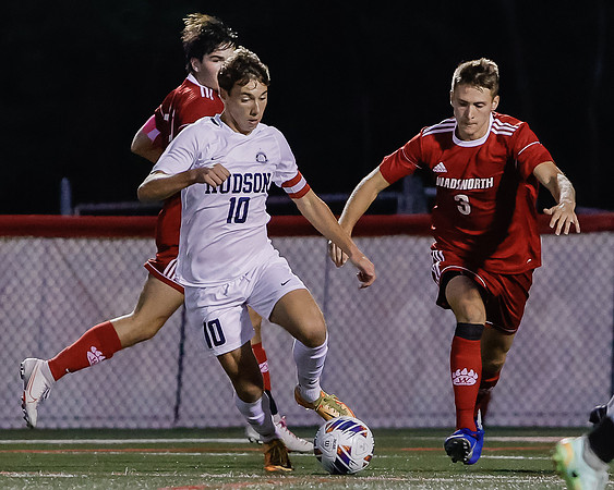 2022_09-HHS Soccer-8203