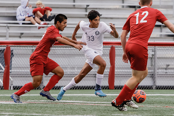 2022_09-HHS Soccer-6532
