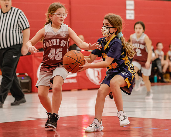 2022_01-Frackelton Basketball-0129