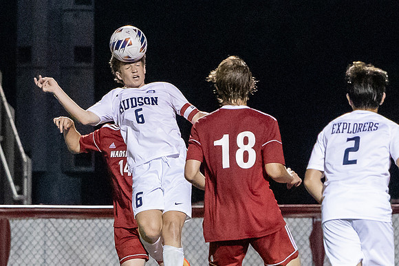 2022_09-HHS Soccer-8836